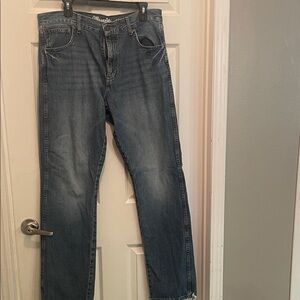 Wrangler retro slim straight 35x34 worn